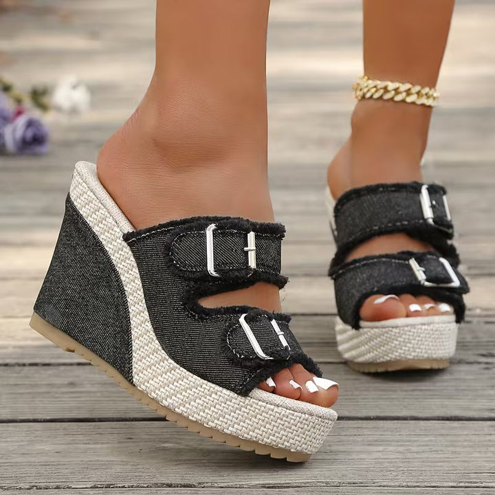 Atelier | Sandálias de Salto Wedge com Borda Desfiada