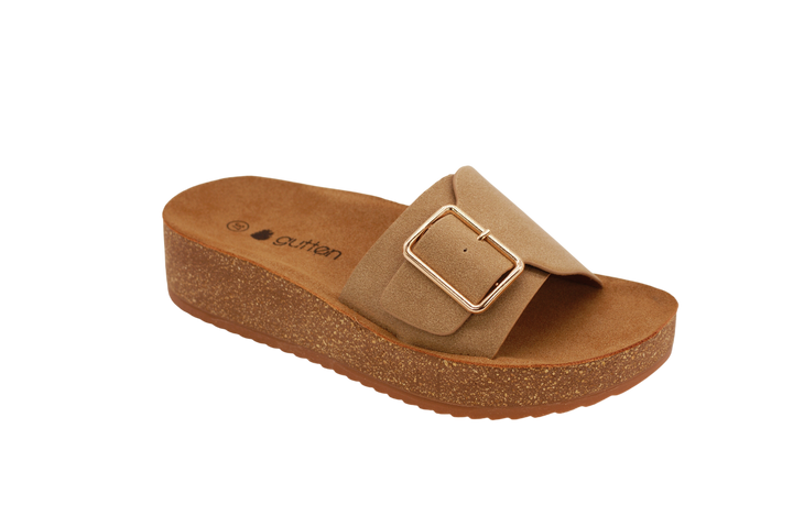 3116 | Chinelo com plataforma