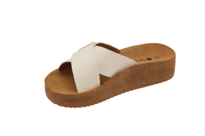 3117 | Chinelo com plataforma