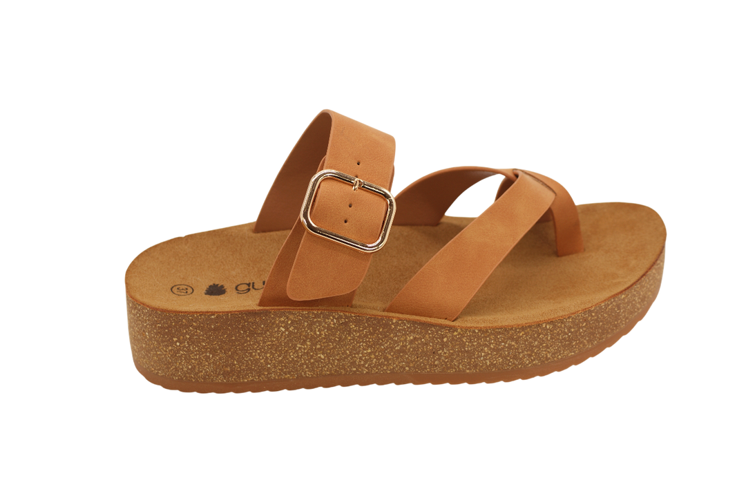 3118 | Chinelo com plataforma