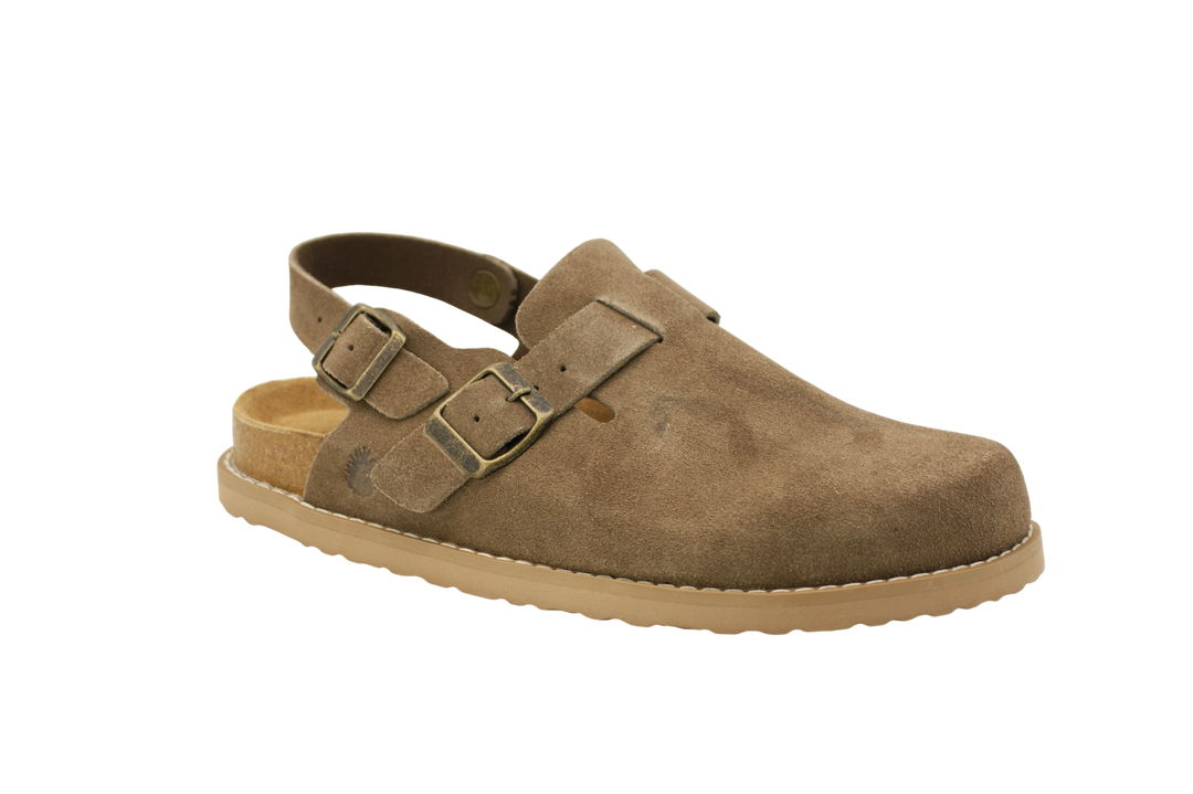 3122 | Clogs de camurça com fivelas