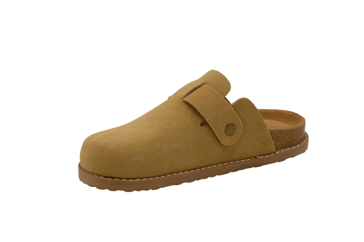 3123 | Clogs de camurça com fivela