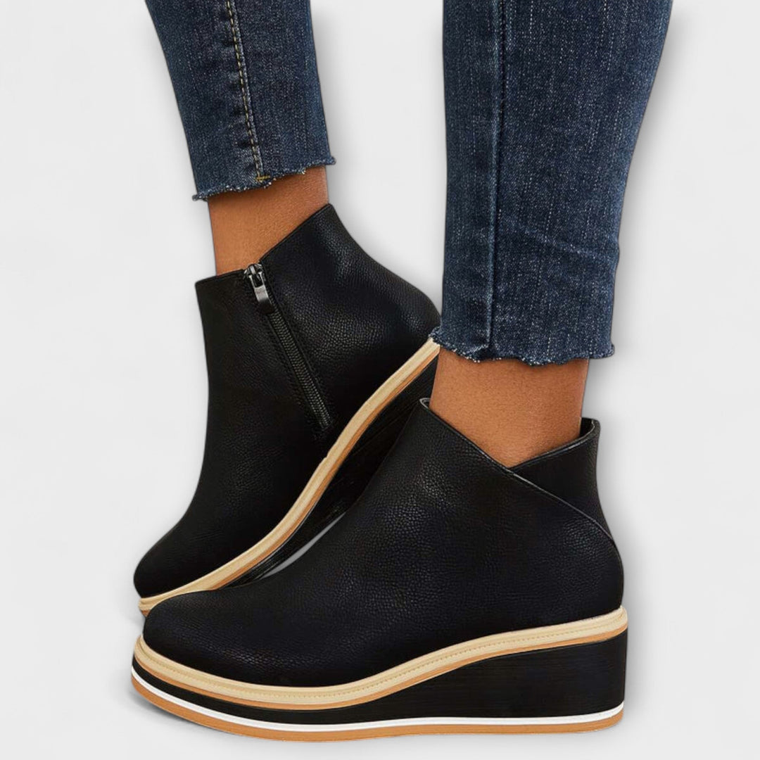 Mariana - Botas Elegantes e Confortáveis