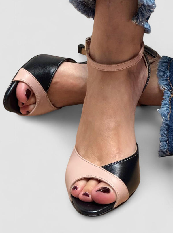 Noirella - Sapatos de salto médio com tira no tornozelo