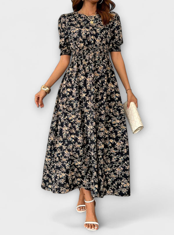 Amelia – Vestido com Decote Redondo e Padrão Floral