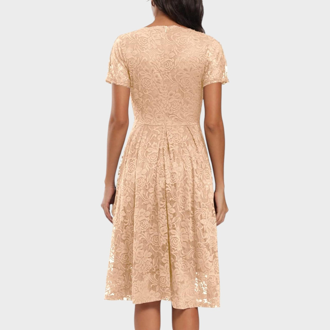 Mara - Vestido de Renda Floral