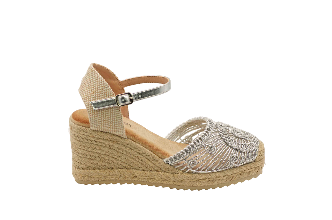 2074 | Alpercata bordada com cunha