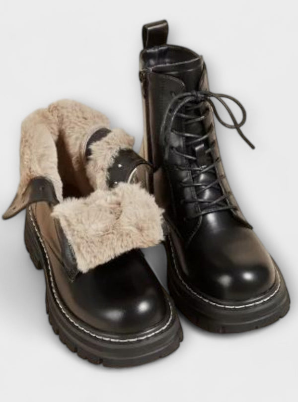 Flávia - Botas de couro para mulher