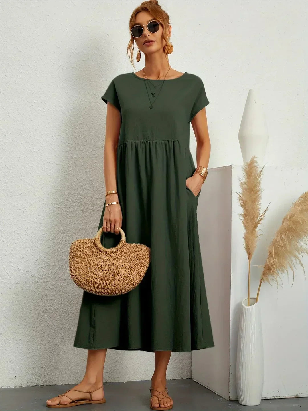 Gabriela - Vestido Elegante Midi Fluído Intemporal