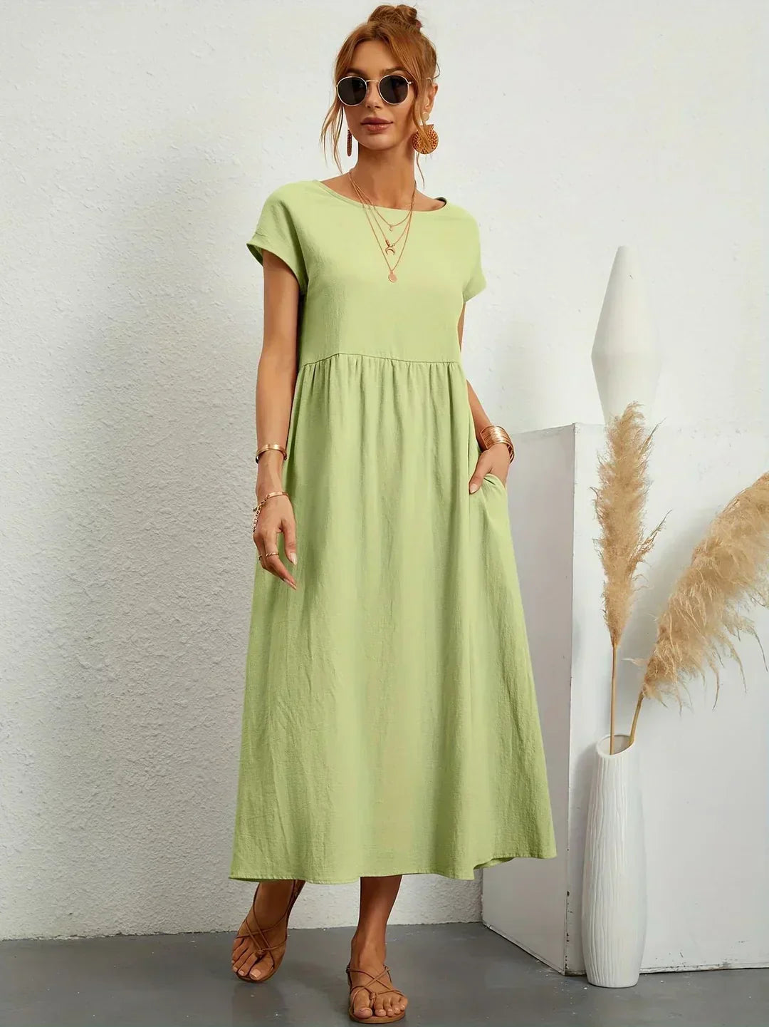 Gabriela - Vestido Elegante Midi Fluído Intemporal