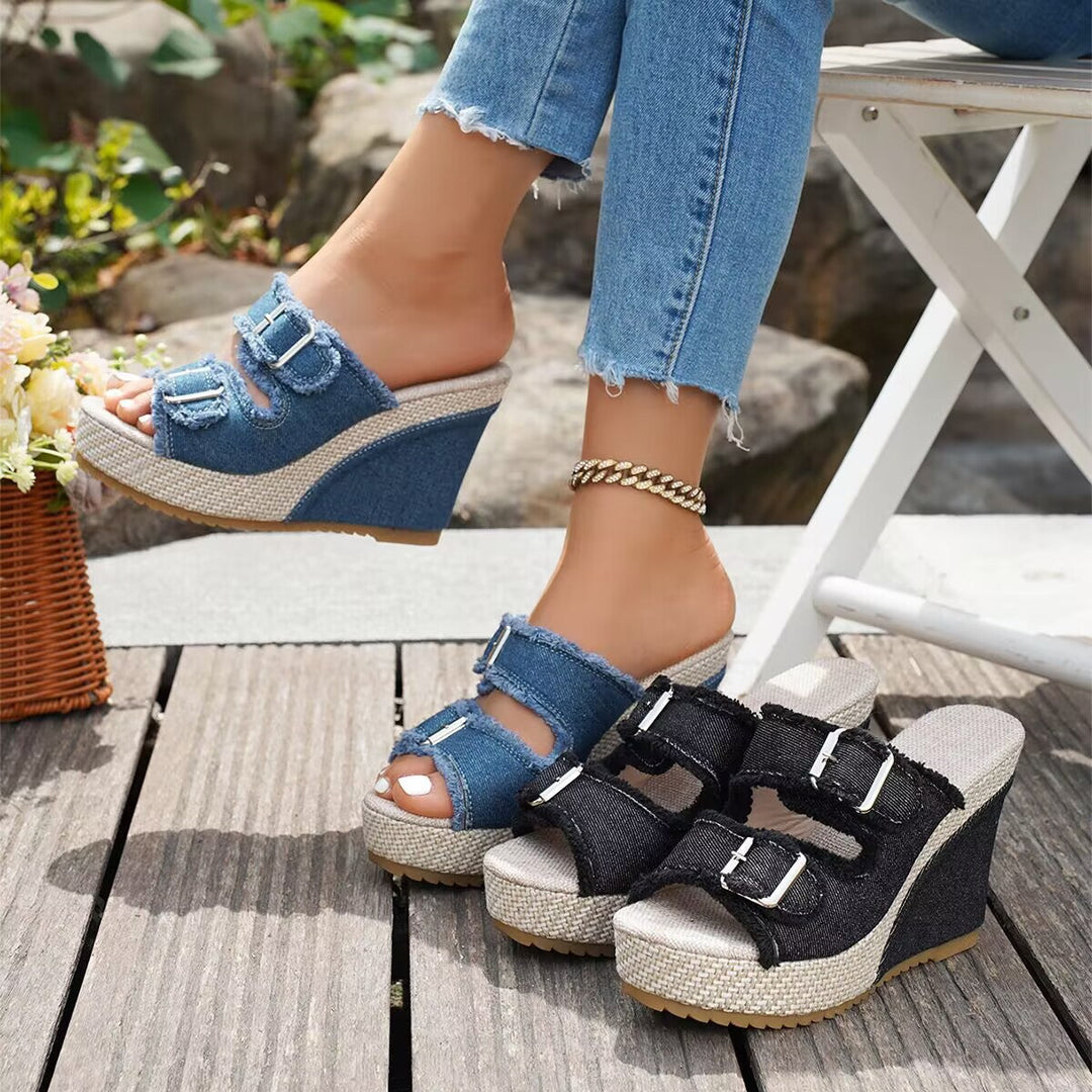Atelier | Sandálias de Salto Wedge com Borda Desfiada