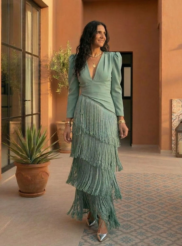 Moana | Vestido elegante com mangas de franjas