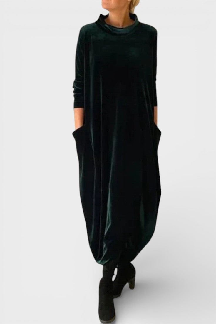 Saskia™ | Elegante vestido de veludo com bolsos