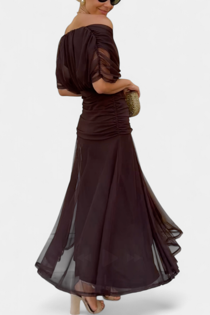 Florendra | Vestido Longo com Padrão Floral e Decote em V