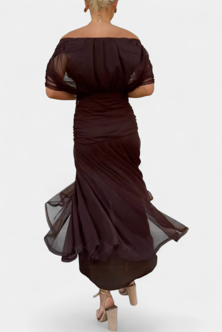 Florendra | Vestido Longo com Padrão Floral e Decote em V