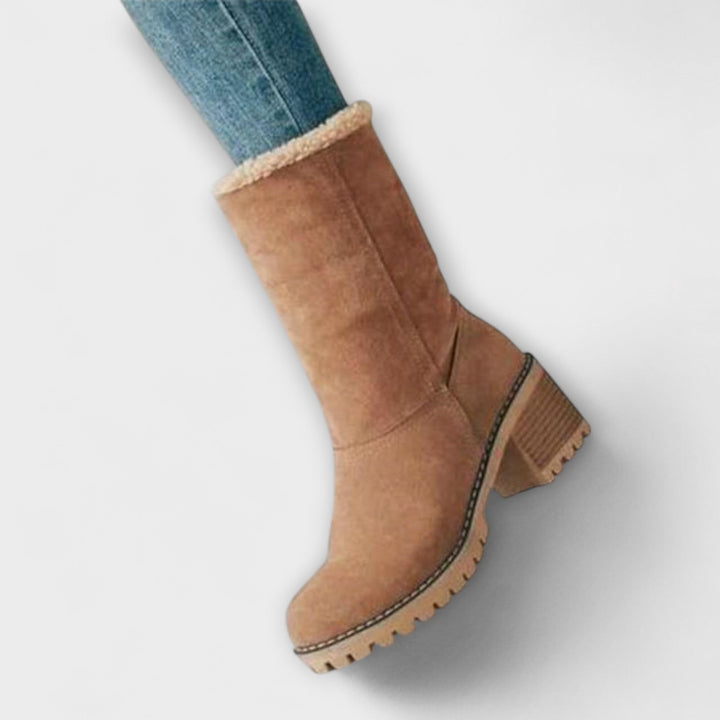 Beatriz - Botas Femininas de Elegância