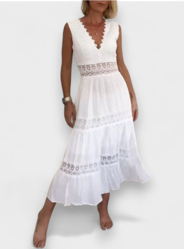 Kim - Vestido em Renda com Decote V