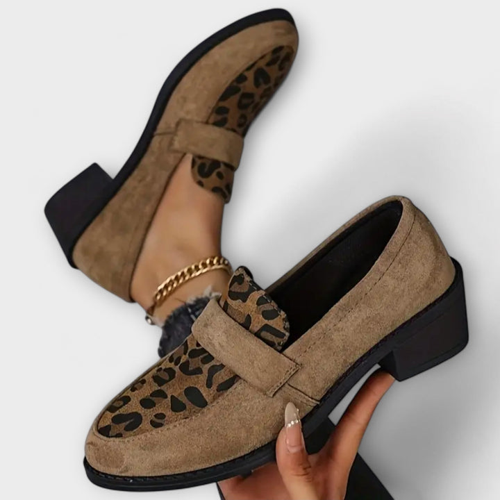 Camila - Sapatos elegantes com padrāo leopardo