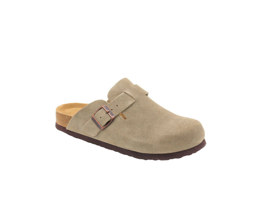 3055 | Clogs de camurça com fivela
