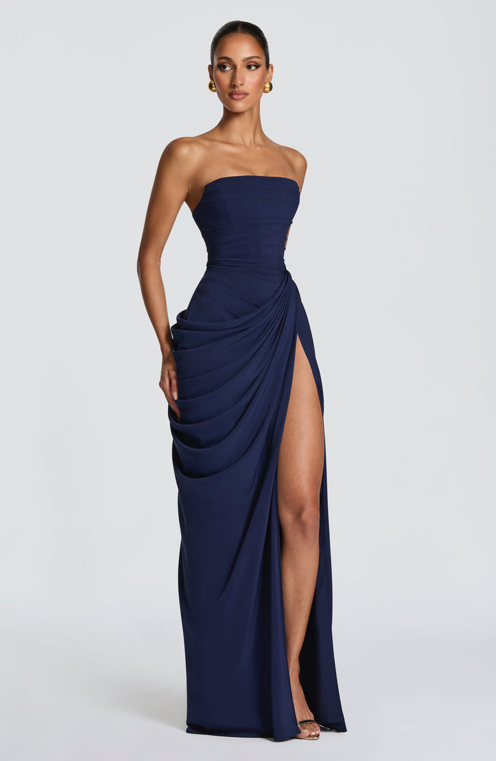 SKY - Elegância escultural que define a tua figura para Mulher