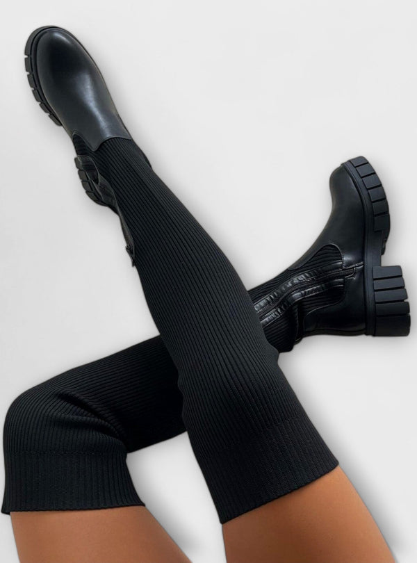 Judite - Botas acima do joelho