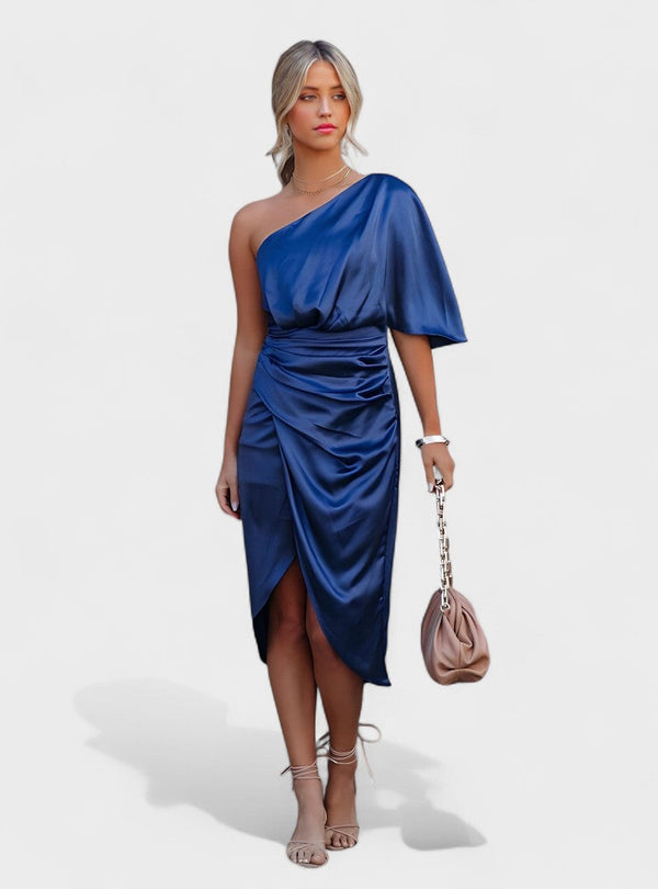 Cátia - Vestido com Brilho em Cetim