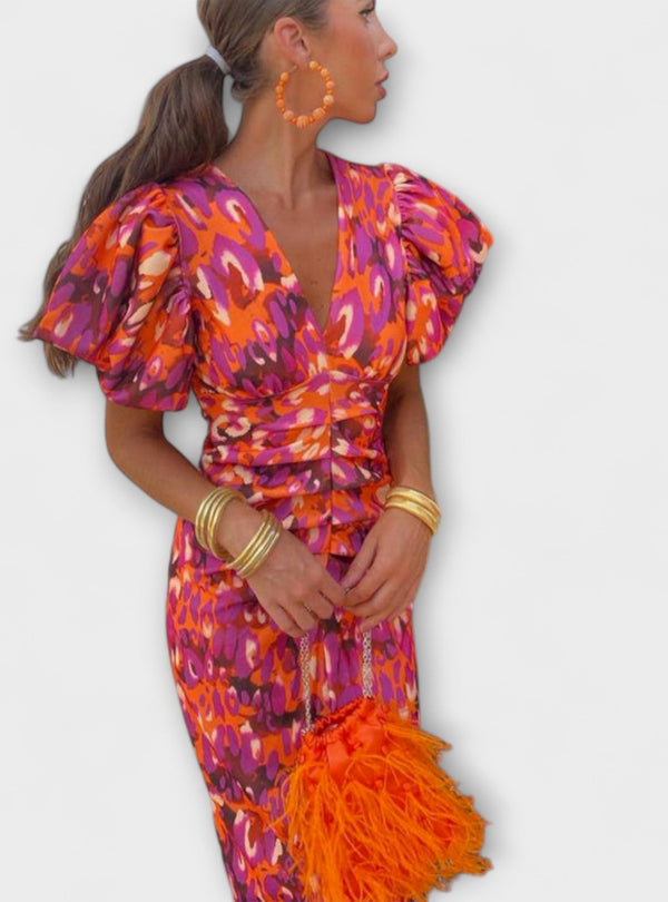 Vanessa - Vestido elegante com decote em V